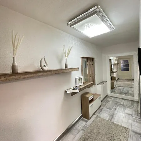 Casa Antic Grosse Moderne 45Qm Wohnung Im Zentrum Am Bahnhof Kostenloses Wlan Saalfeld Saale Buitenkant foto