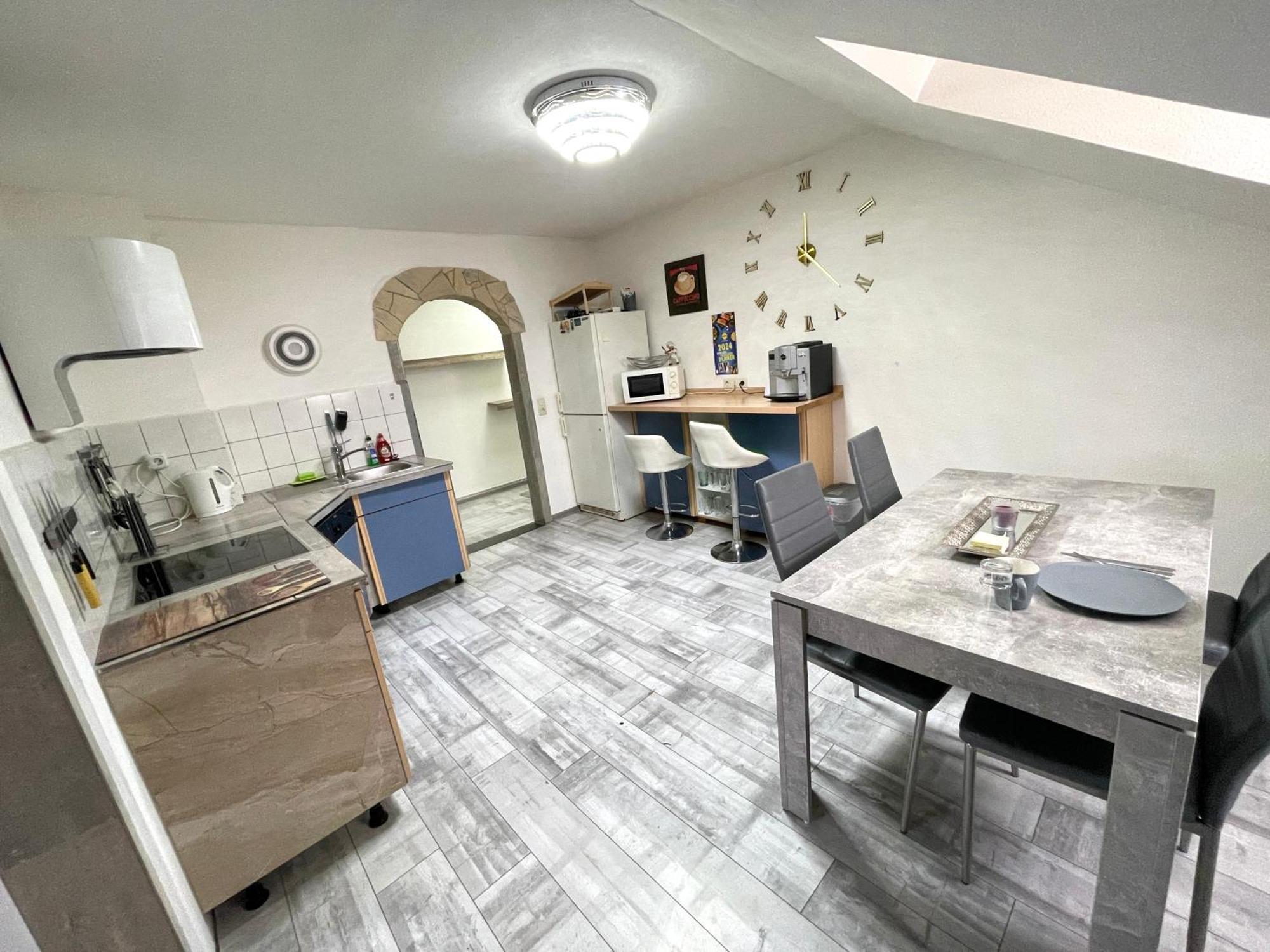 Casa Antic Grosse Moderne 45qm Im Zentrum Am Bahnhof Kostenloses Wlan Lejlighed *
